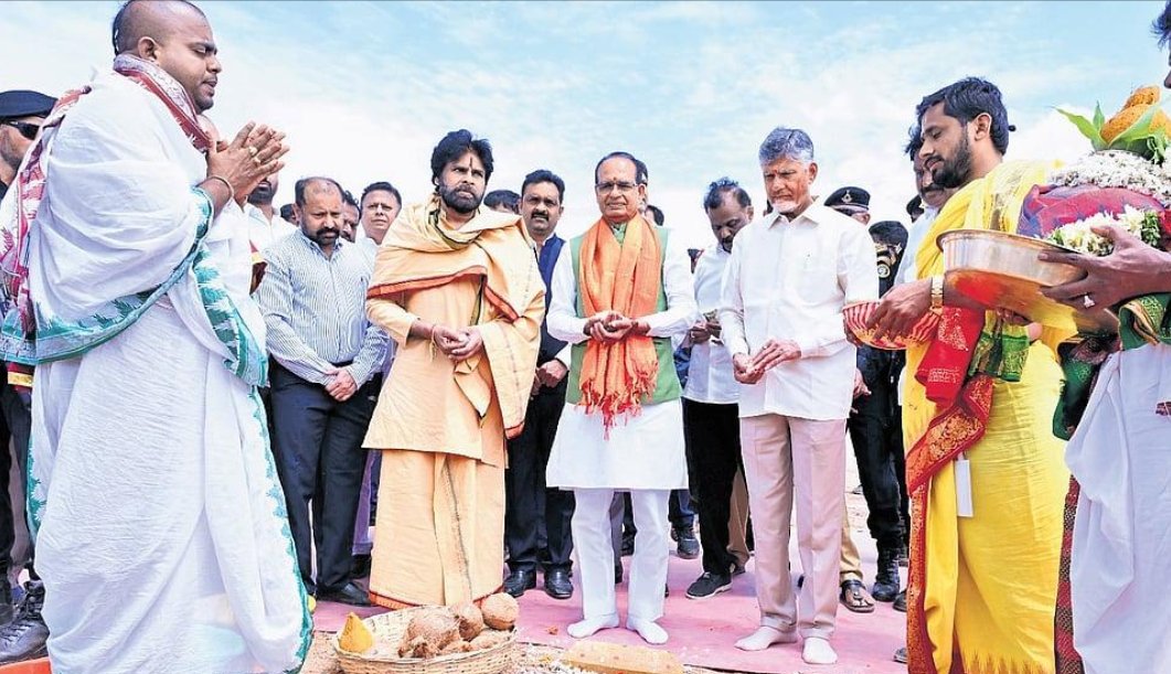 ఏపీకి 3 లక్షల పక్కా ఇళ్లు